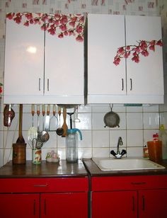 mobilier Decupaj bucătărie (39 poze), vechi Headset, mese, dulapuri, instrucțiuni de instalare video (decupaj) mobilier Decupaj bucătărie (39 poze), vechi Headset, mese, dulapuri, Ghidul video de instalare