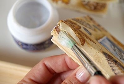 Decupaj pe lemn (decupaj) Decoupage pe lemn