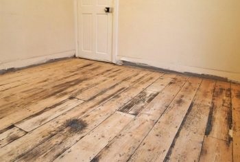 pardoseli din lemn în apartament (apartament) pardoseli din lemn în apartament