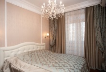 Design dormitor în bej ton de culoare fotografie de bej-maro, interior fildeș, luminos (ton) Design dormitor în bej ton de culoare fotografie de bej-maro, interior fildeș, luminos