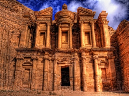 Orașul antic Petra din Iordania (Petra) Orașul antic Petra din Iordania