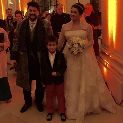 Un pic mai mult despre nunta Anny Netrebko, blogger elena_dokuchaewa on-line 03 ianuarie 2015, o bârfă (barfa) Un pic mai mult despre nunta Anny Netrebko, blogger elena_dokuchaewa on-line 03 ianuarie 2015, o bârfă