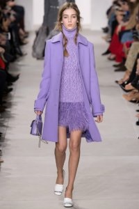 Violet haina cu nimic de a purta, moda 45 imagini foto (strat violet) Violet haina cu nimic de a purta, 45 imagini foto de moda