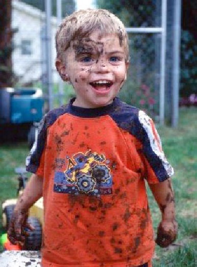 Un copil hiperactiv (ADHD Attention Deficit Disorder) Un copil hiperactiv