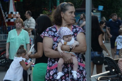 cursă Glamorous pe tocuri (Saratov) (o cursă pe tocuri înalte) Tocuri de curse Glamour (Saratov,)