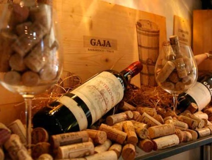Ceea ce face ca plută pentru povarusha vin va răspunde (ce) Ceea ce face ca plută pentru povarusha de vin va răspunde