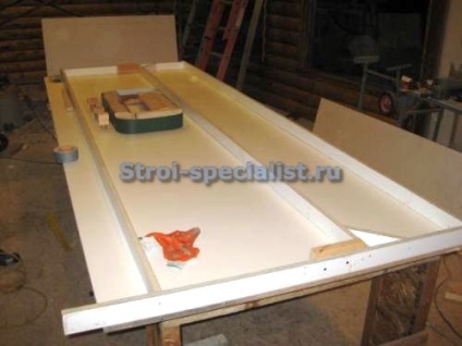 Productia de blaturi de piatră lichide propriile mâini (brațe) Producerea de blaturi de piatra lichid mâini proprii