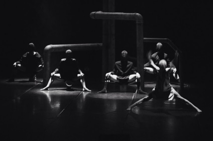 Cum să nu scrie piese de teatru (joacă eroi do) Cum să nu scrie piese de teatru