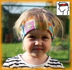 Cum de a lega o bandana sau eșarfă, și cum să-și pună și purtat pe cap și față (ca uzate) Cum de a lega o bandana sau eșarfă, și cum să-și pună și purtat pe cap si fata