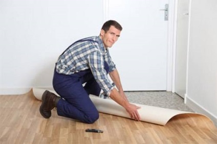 Cum să se alinieze înainte de stabilire a linoleum (linoleum pentru a alinia) Cum să se alinieze înainte de stabilire a linoleum
