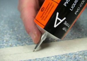 Linoleum Adeziv principalele tipuri, comparații de prețuri, criteriile de selecție, normele de aplicare (adeziv consum preț linoleum) Linoleum Adeziv principalele tipuri, comparații de prețuri, criteriile de selecție, normele de aplicare