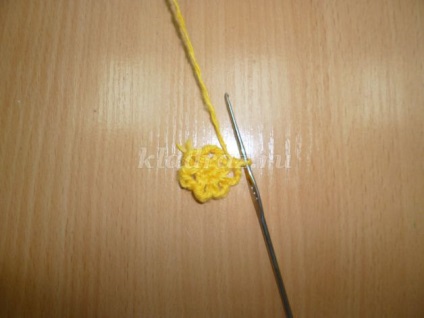 Buchet de flori cu propriile sale mâini (ziar) Buchet de flori cu propriile sale mâini