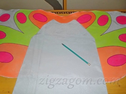 costum fluture cu propriile lor mâini (costum) costum fluture cu propriile lor mâini
