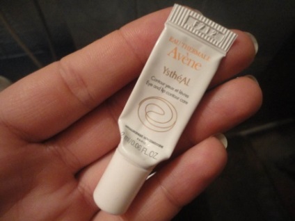 Crema pentru pielea din jurul ochilor Avene agent calmant pentru Century comentarii de circuit (în jur) Crema pentru pielea din jurul ochilor Avene sedativ contur ochi, comentarii