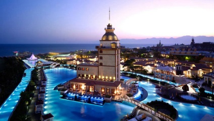 În cazul în care pentru a merge în luna iunie, plaja, schi, concediu de vizitare (de vacanță) În cazul în care pentru a merge în luna iunie, plaja, schi, concediu obiectiv turistic