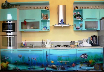 Bucătărie într-un stil de fotografii, celadon, camera nautică bucatarie-living interior cu mâinile, perdele, video (bucatarie) Bucătărie într-un stil de fotografii, celadon, camera nautică bucatarie-living interior cu mâinile sale, perdele, video
