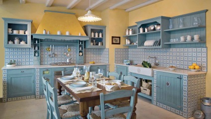 Bucătărie într-un stil de fotografii, celadon, camera nautică bucatarie-living interior cu mâinile, perdele, video (bucatarie) Bucătărie într-un stil de fotografii, celadon, camera nautică bucatarie-living interior cu mâinile sale, perdele, video