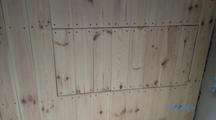 Hatch la mansardă cu propriile sale mâini (trapa gurilor de vizitare) Hatch la mansardă cu propriile sale mâini