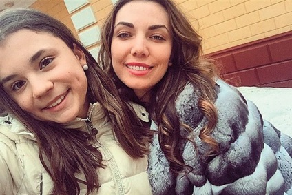Masha Rasputina împăcat cu fiica mai în vârstă, frumusețe, bârfă Showbiz (fiica) Masha Rasputina împăcat cu fiica cea mare, frumusețe, bârfe showbiz-ului