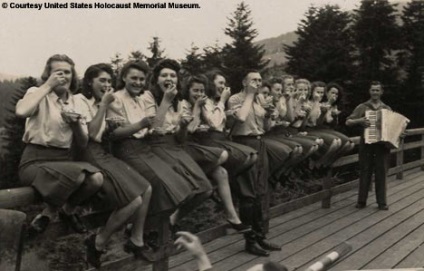 Majdanek și Auschwitz (foto), un ecou al România (foto) Majdanek și Auschwitz (foto), un ecou al România