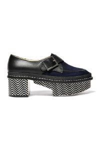 Moda pantofi platforma - 50 de fotografii (pantofi platforma negru) Moda pantofi platforma - 50 de fotografii