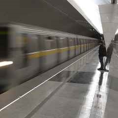 București, știri, trenurile nu sunt difuzate pe liniile de metrou site-ul Violet metrou (oprit) București, știri, trenurile nu sunt difuzate pe site-ul linia de metrou Metro Violet