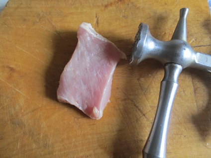 Carne cu cartofi prăjiți într-un cuptor (cartofi) Carne în franceză cu cartofi în cuptor