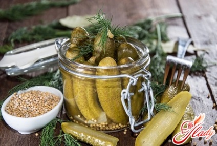 Castraveți marinați rețete Crunchy (castravete) Castraveți marinați rețete Crunchy