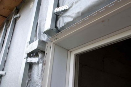 Rame siding panouri exterioare și tăiați fâșii okolookonnyh (okolookonnaya scândură siding) Decorarea exteriorul panourilor ferestre siding și finisajele okolookonnyh