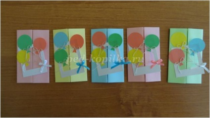 Card cu bile pe o zi de naștere cu mâinile lor (carte) Card cu bile pe o zi de naștere, cu propriile lor mâini