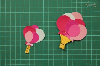 Un bile 3d cu mâinile lor (carte cu bile mâinile 3D. Concept pentru creativitate.) Un bile 3d cu mâinile