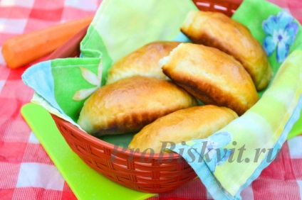 Plăcinte și morcovi în rețetă cuptor cu pas cu pas fotografii (reteta) Plăcinte și morcovi în rețetă cuptor cu pas cu pas fotografii
