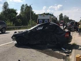Sub Kiev, a existat un accident teribil cu moartea adolescenților a ajuns la locul accidentului fotografii • portal anticoroziv (deces) Sub Kiev, a existat un accident teribil cu moartea adolescenților a ajuns la locul accidentului fotografii • portal anticoroziva