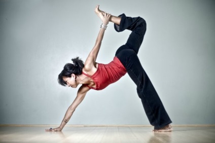 Yoga Beneficii pentru figură, culturism (figura) Yoga Beneficii pentru figură, culturism