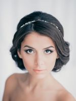 Coafuri cu sunet în jurul valorii de păr (stilul de păr) Bretonul cu ajutorul sunetului de păr în jurul valorii de