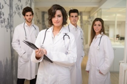 Admiterea anunțului ticker la TV „TNT (funcționare) Admiterea anunțului ticker la TV „TNT