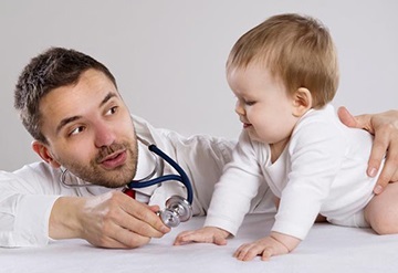 Simptomele de paralizie cerebrala la copii de toate vârstele (dezvoltarea normală a copilului) Simptomele de paralizie cerebrala la copii de vârste diferite