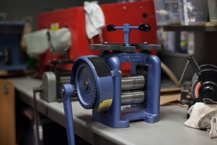 Procesul de fabricare a face ca bijuterii (procesul) Procesul de producție ca face bijuterii