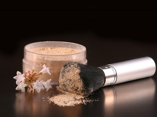 Pulbere - despre cosmetice - Editura - Beauty Secrets (frumusețe) Pulbere - despre cosmetice - Editura - Beauty Secrets