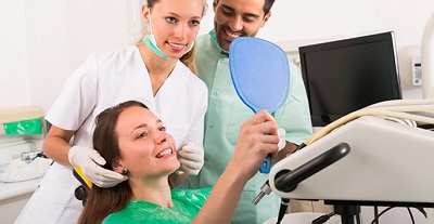 Recomandări după implantarea dinților (după) Recomandări dinți după implantare