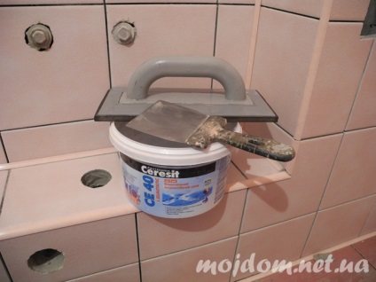 baie renovată, cu mâinile lor (lor) baie renovată, cu mâinile lor