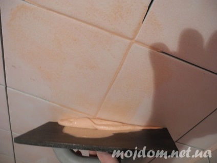 baie renovată, cu mâinile lor (baie renovată) baie renovată, cu mâinile lor