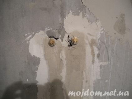 baie renovată, cu mâinile lor (reparații) baie renovată, cu mâinile lor