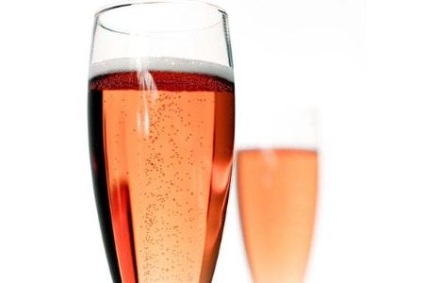 Pink Champagne - o băutură aristocratică din Provence (sampanie) Pink Champagne - o băutură aristocratică din Provence