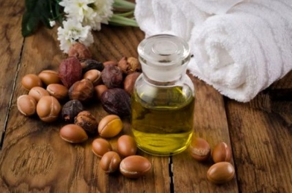 Cel mai eficient masca de unghii naturale (apă caldă de rulare) Masca naturala cea mai eficientă pentru unghii