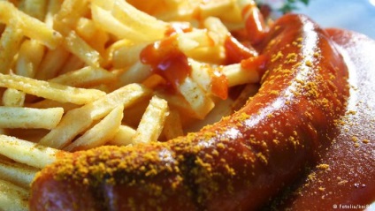Cele mai populare cârnații din Germania (carne de porc tocată de vițel) Cele mai populare cârnații din Germania