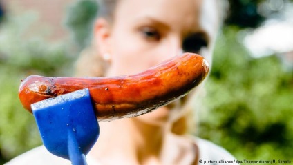 Cele mai populare carnati germani (apa de fierbere la cald) Cele mai populare cârnații din Germania