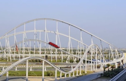 Cel mai nebun roller coaster din lume (mai) Cel mai nebun roller coaster din lume