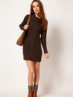 Din ceea ce sa poarte rochie burgundy (rochie) Din ceea ce sa poarte rochie visiniu