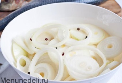 Hering în coreeană (care poate fi preparat în ziua nașterii) Hering în Coreeană